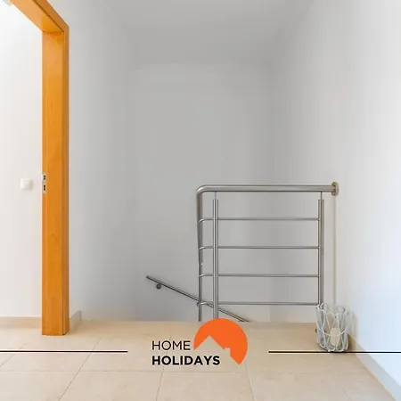 #154 V2 Branca 54 By Holidays Holiday home